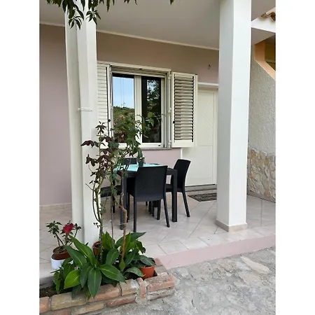 Pepi House Vakantiehuis Villasimius